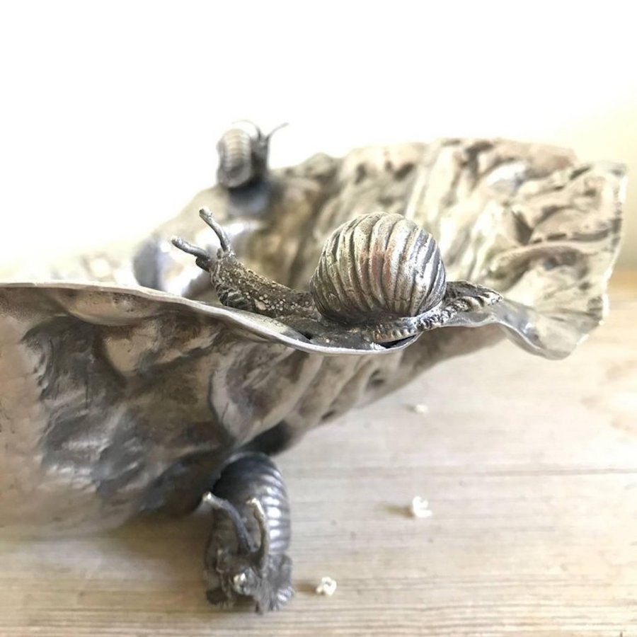 Silver_plated_leaf_bowl_with_snails_by_Gabriella_Crespi_for_Christian_Dior9_master