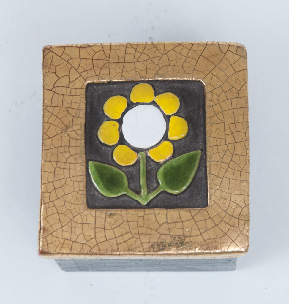 Small-covered-box-by-François-Lembo-2