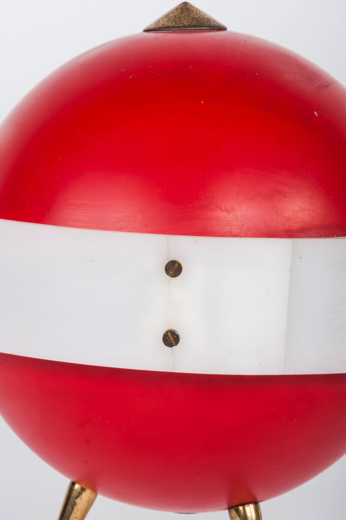 Stilnovo orb-shaped table lamp4