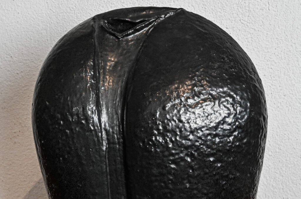 Suzanne-Ramie-abstract-sculpture-stamped-Madoura-03