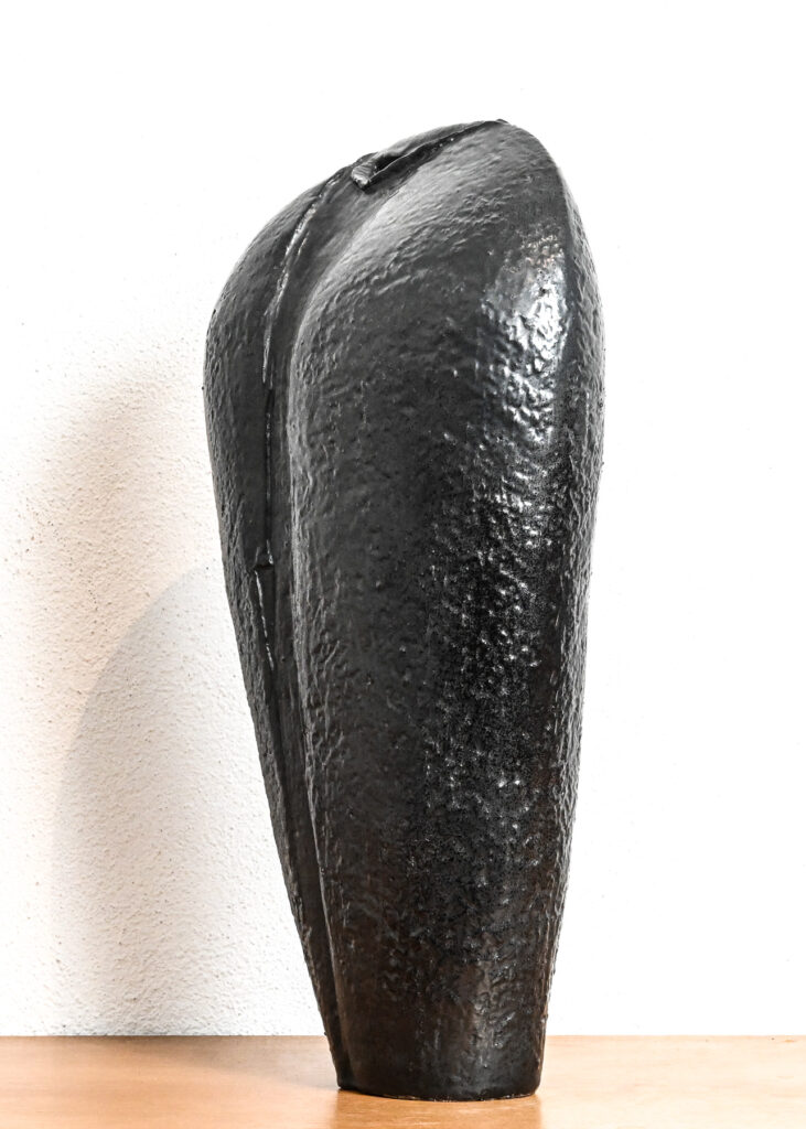 Suzanne-Ramie-abstract-sculpture-stamped-Madoura-07