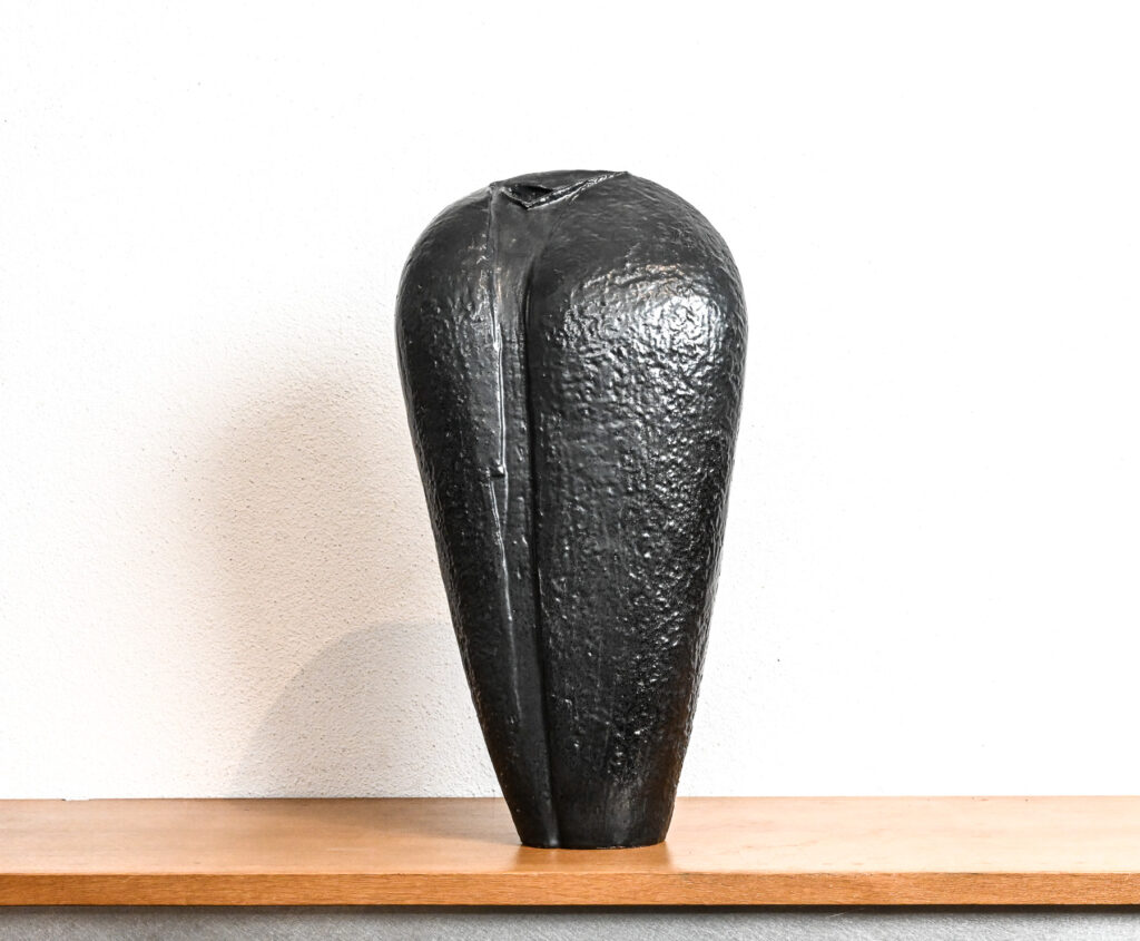 Suzanne-Ramie-abstract-sculpture-stamped-Madoura-14