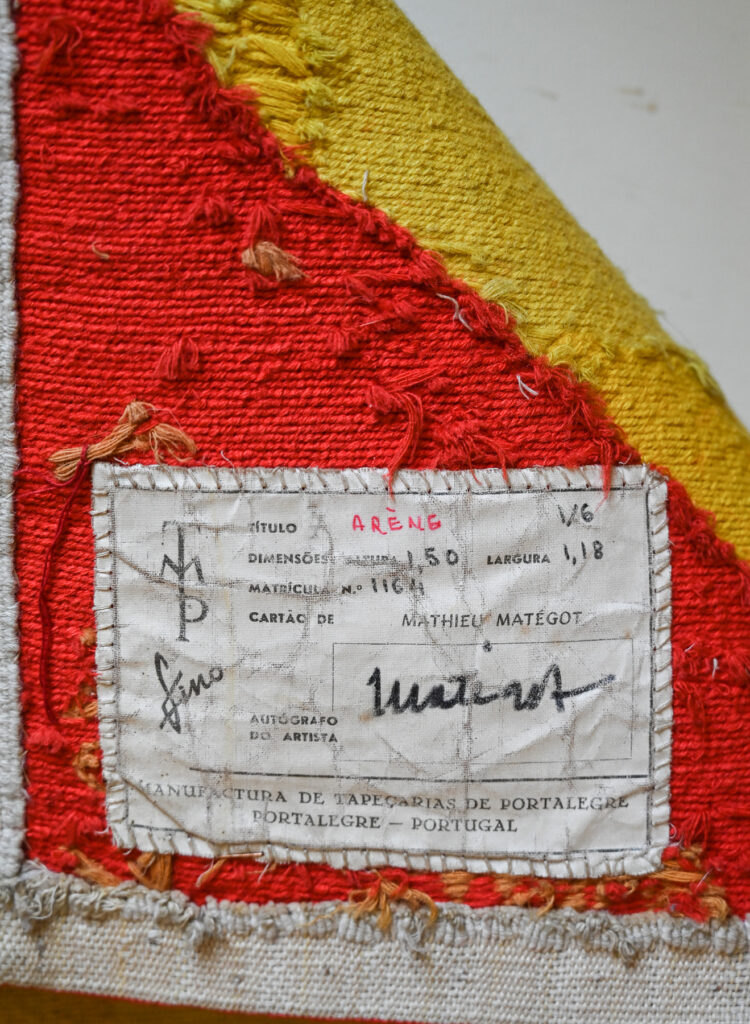 Tapestry-by-Mathieu-Matégot-01