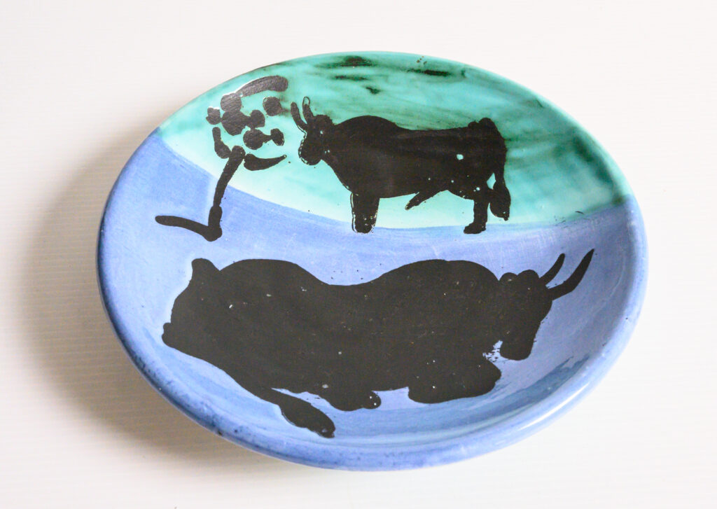 Toros-ceramic-plate-by-Pablo-Picasso-for-Madoura3