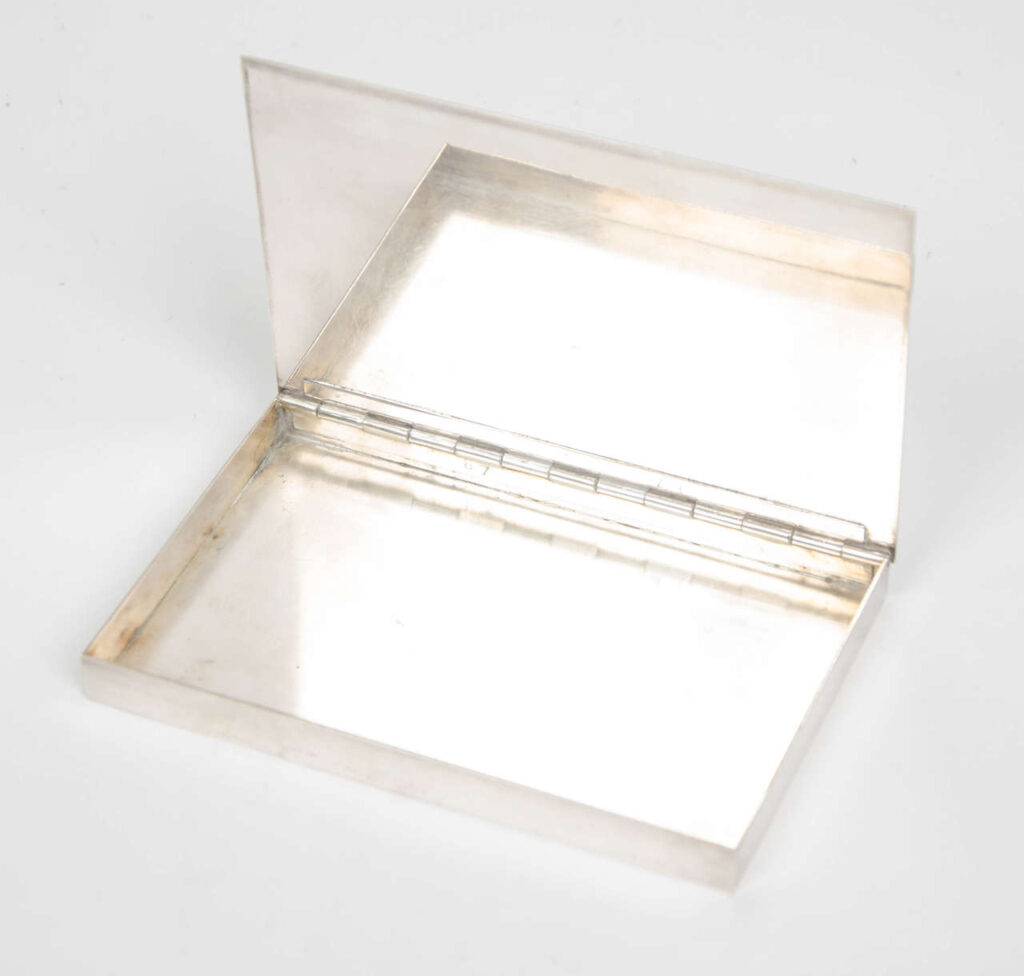 buckle box by Maria Pergay3