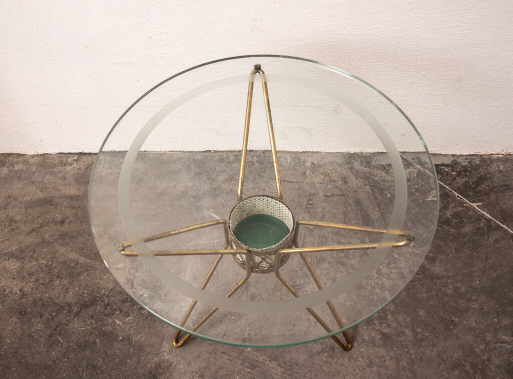 circular-table-attributed-to-Cesare-Lacca-11