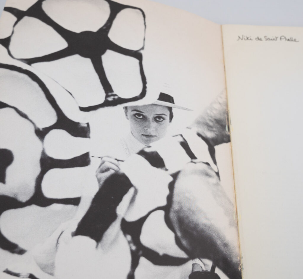 collection-of-Niki-de-Sainte-Phalle-books16