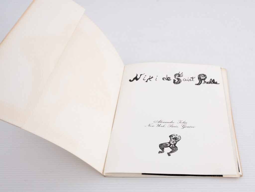 collection-of-Niki-de-Sainte-Phalle-books4