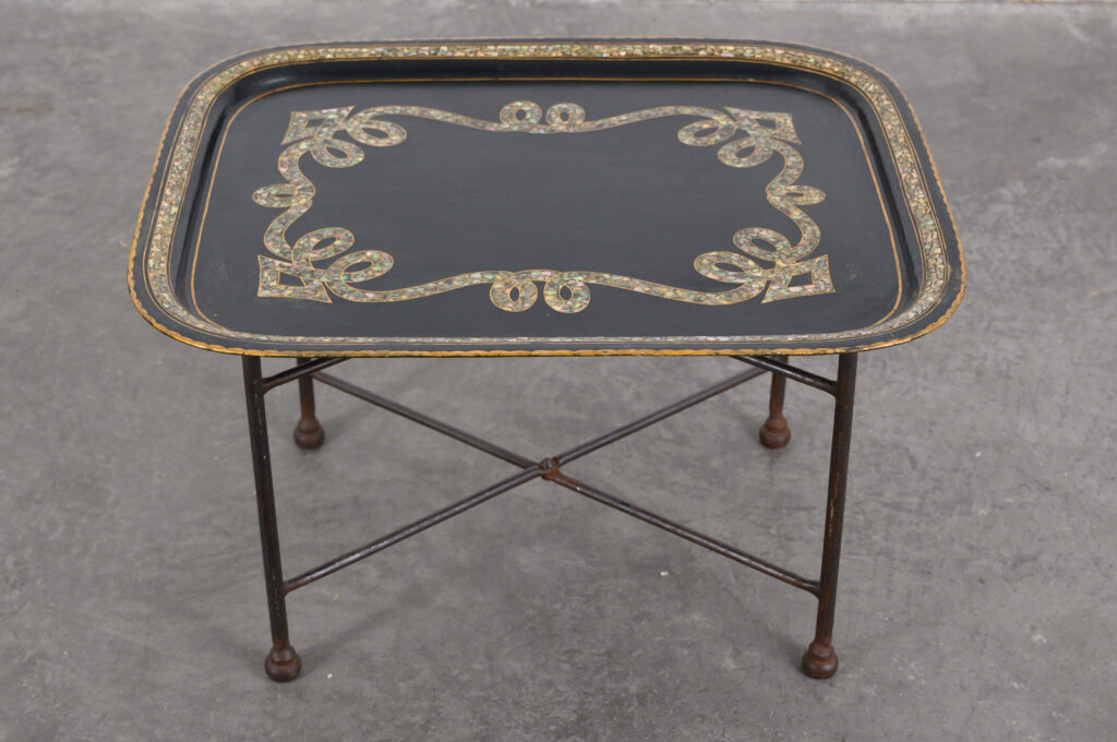 folding-Tole-ware-tray-table4