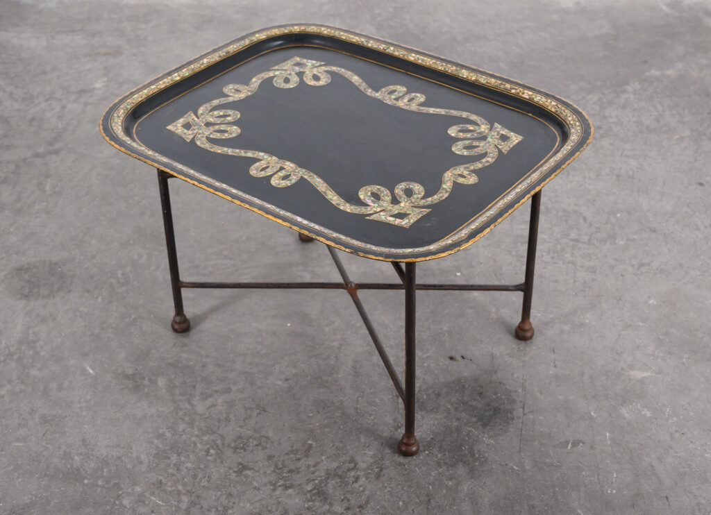 folding-Tole-ware-tray-table5