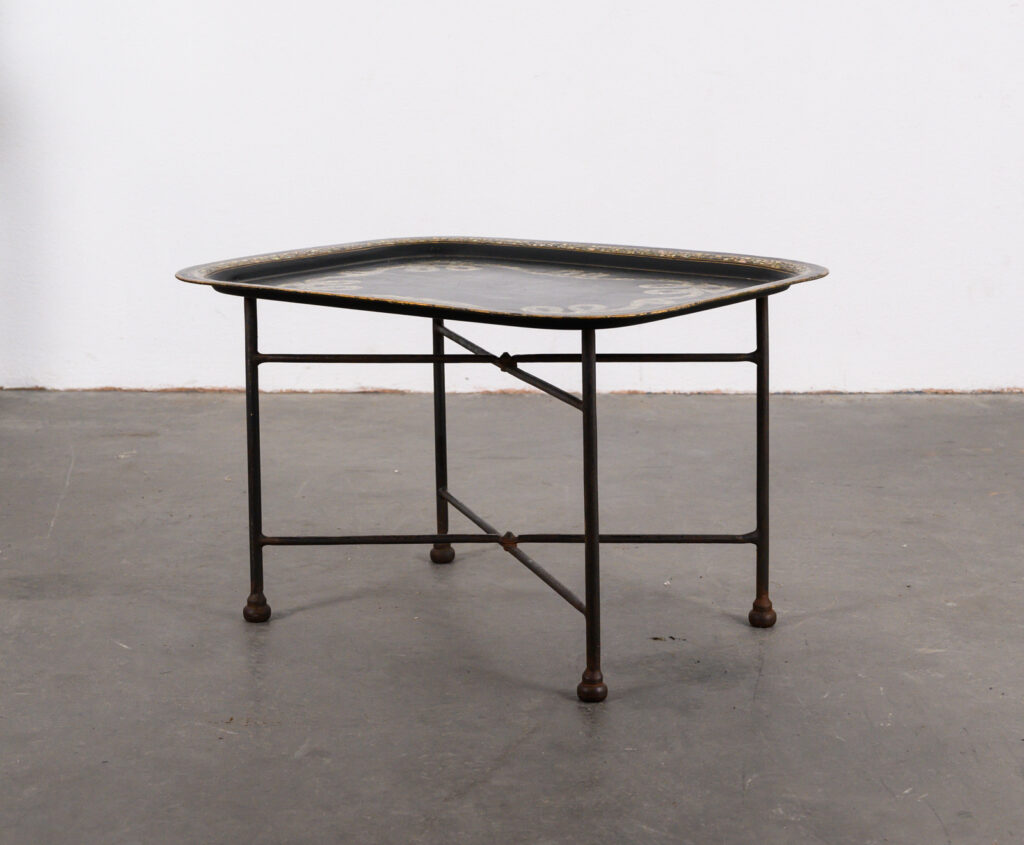 folding-Tole-ware-tray-table6