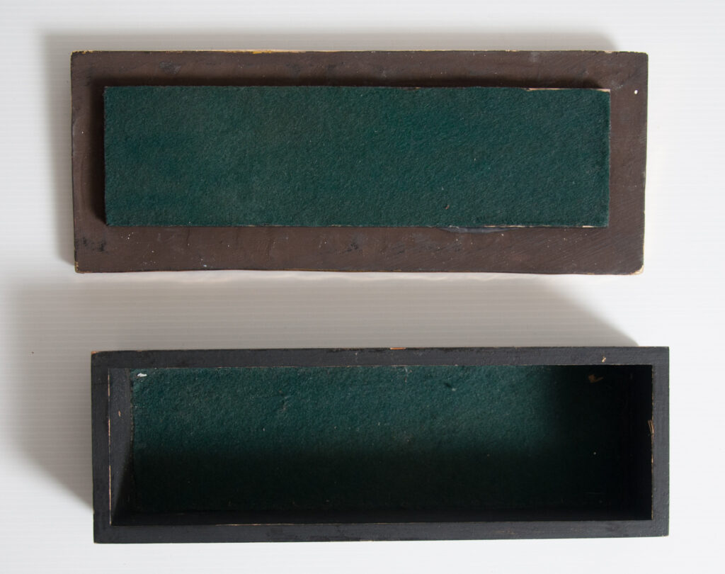 large covered box by François Lembo-9