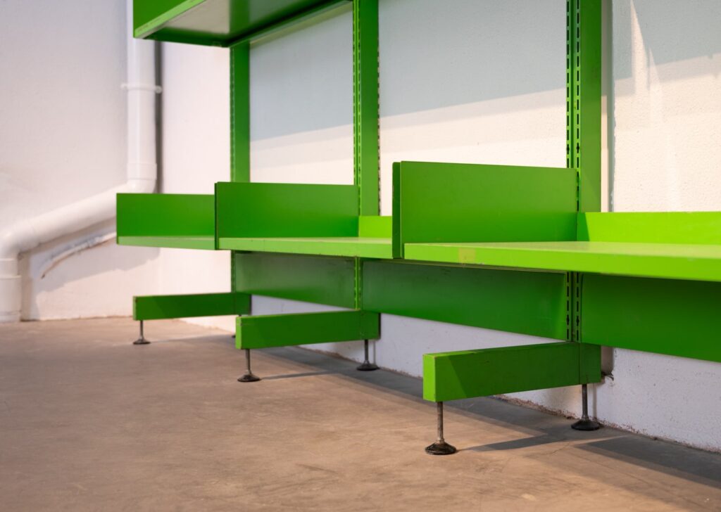 large-shelving-unit-by-Michel-CADESTIN-Georges-LAURENT10