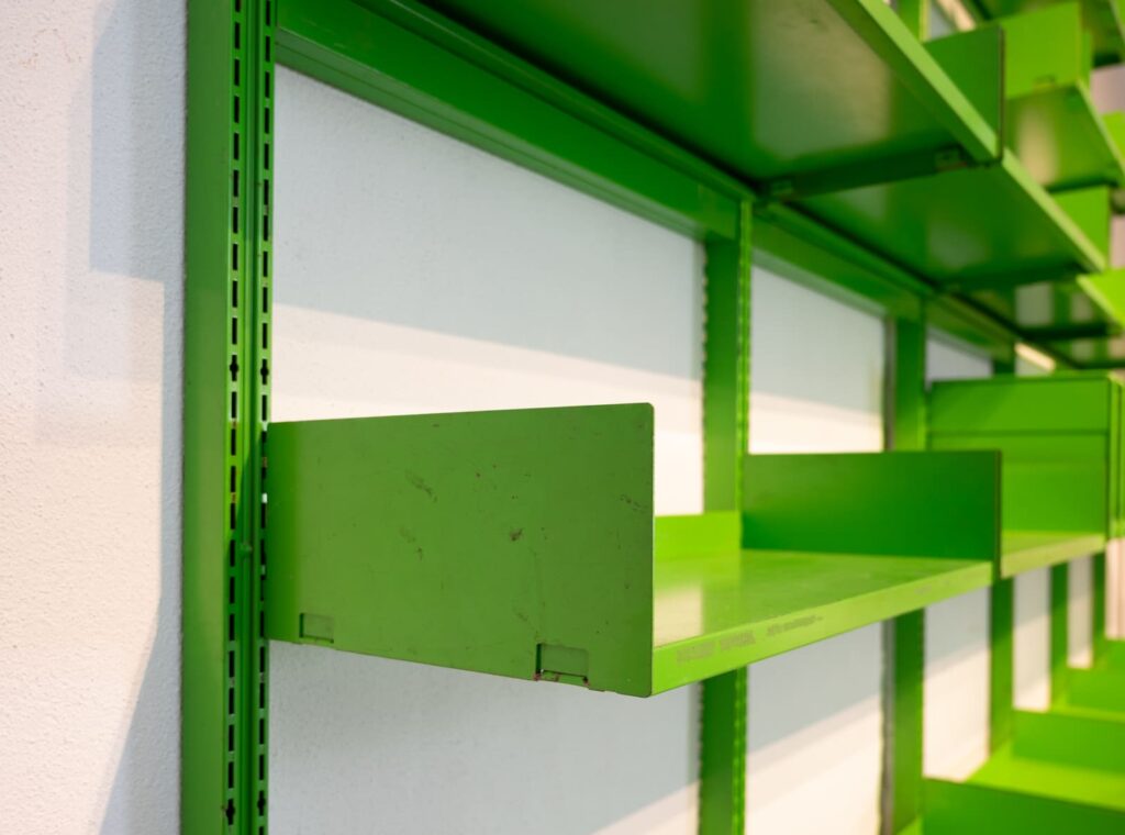 large-shelving-unit-by-Michel-CADESTIN-Georges-LAURENT13