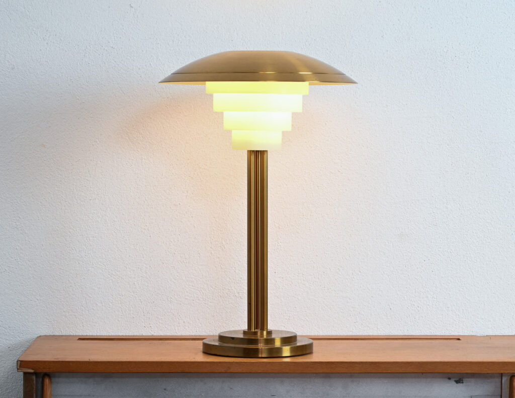model-162-table-lamp-by-Jean-Perzel-14