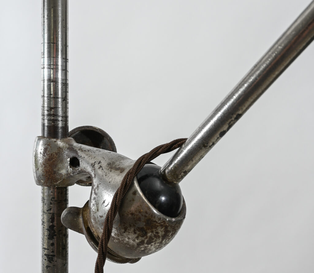 model-215-Gras-Ravel-floor-lamp-10