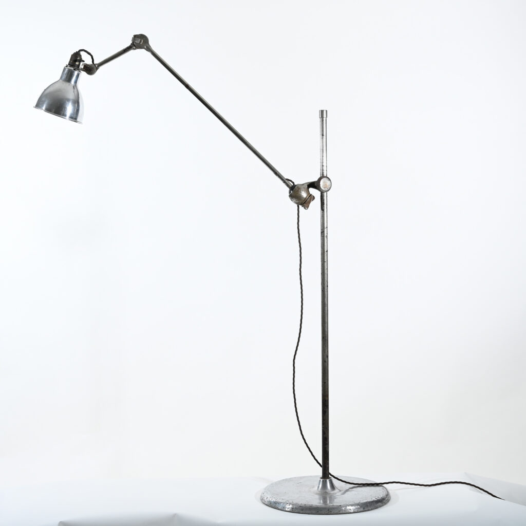 model-215-Gras-Ravel-floor-lamp-2
