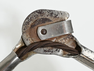 model-215-Gras-Ravel-floor-lamp-8