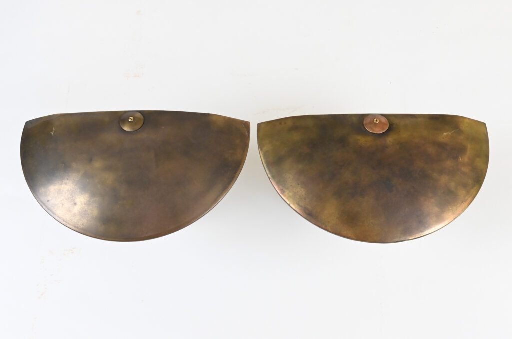 pair-of-1950s-Jean-Perzel-outdoor-wall-appliques-3