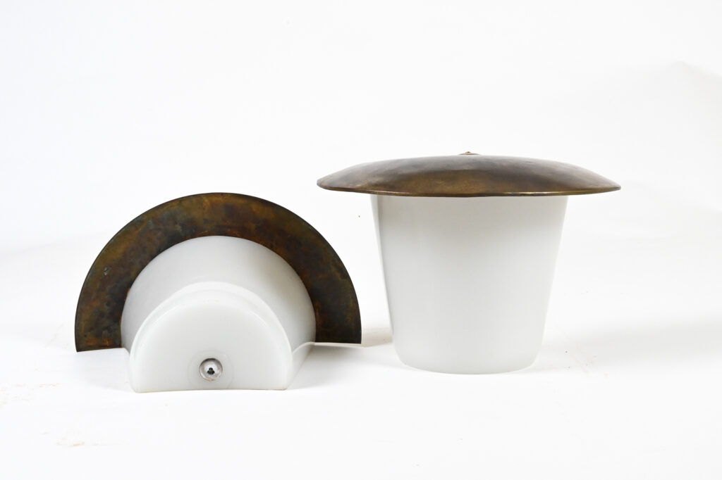 pair-of-1950s-Jean-Perzel-outdoor-wall-appliques-8