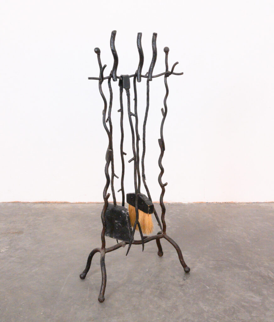 rustic-wrought-iron-set-of-firetools8