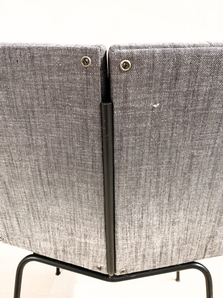 set-of-six-Pierre-Guariche-Quatre-faces-chairs11