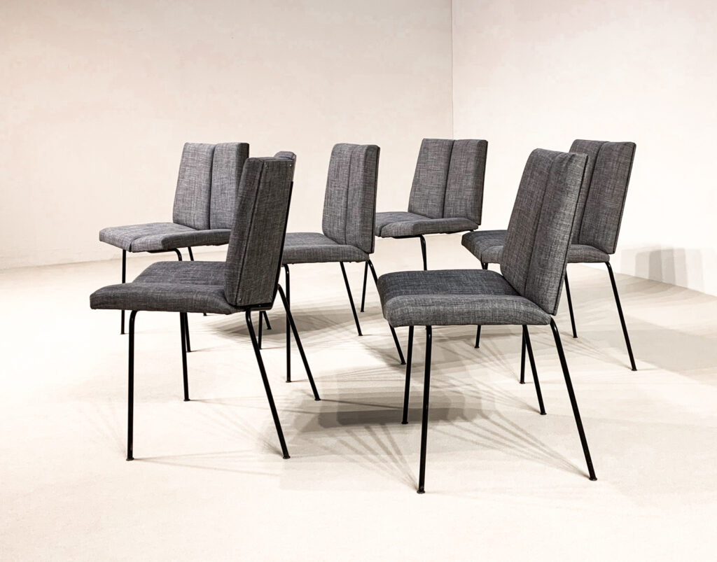 set-of-six-Pierre-Guariche-Quatre-faces-chairs5