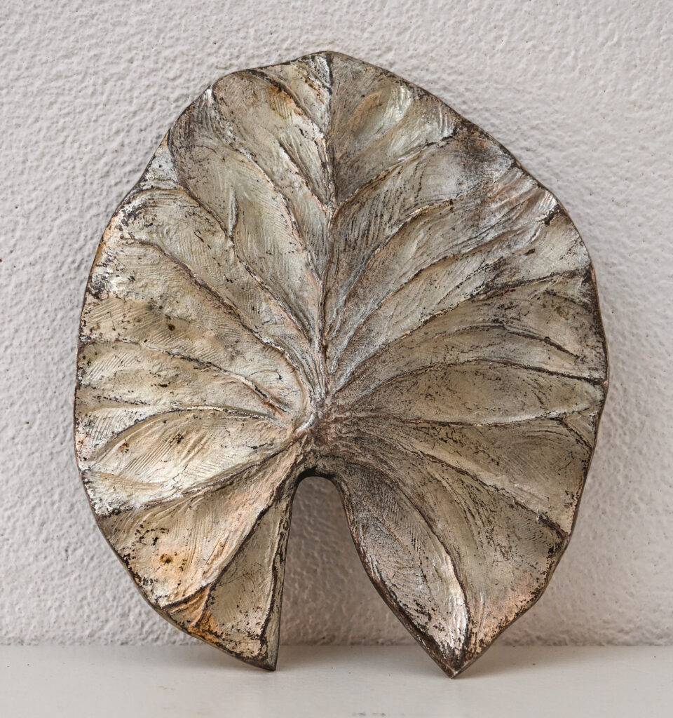 silvered-bronze-Lily-leaf-by-Chrystaine-Charles-04