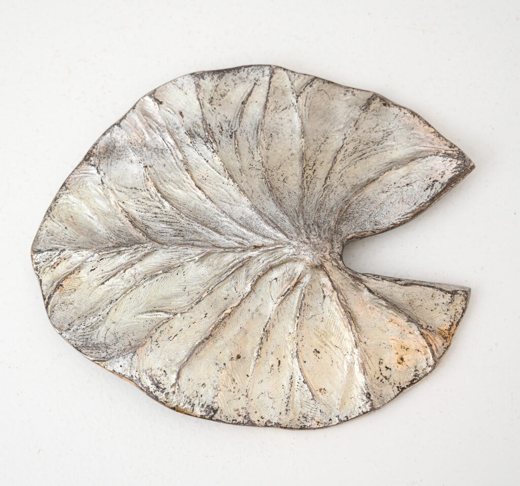 silvered-bronze-Lily-leaf-by-Chrystaine-Charles-10