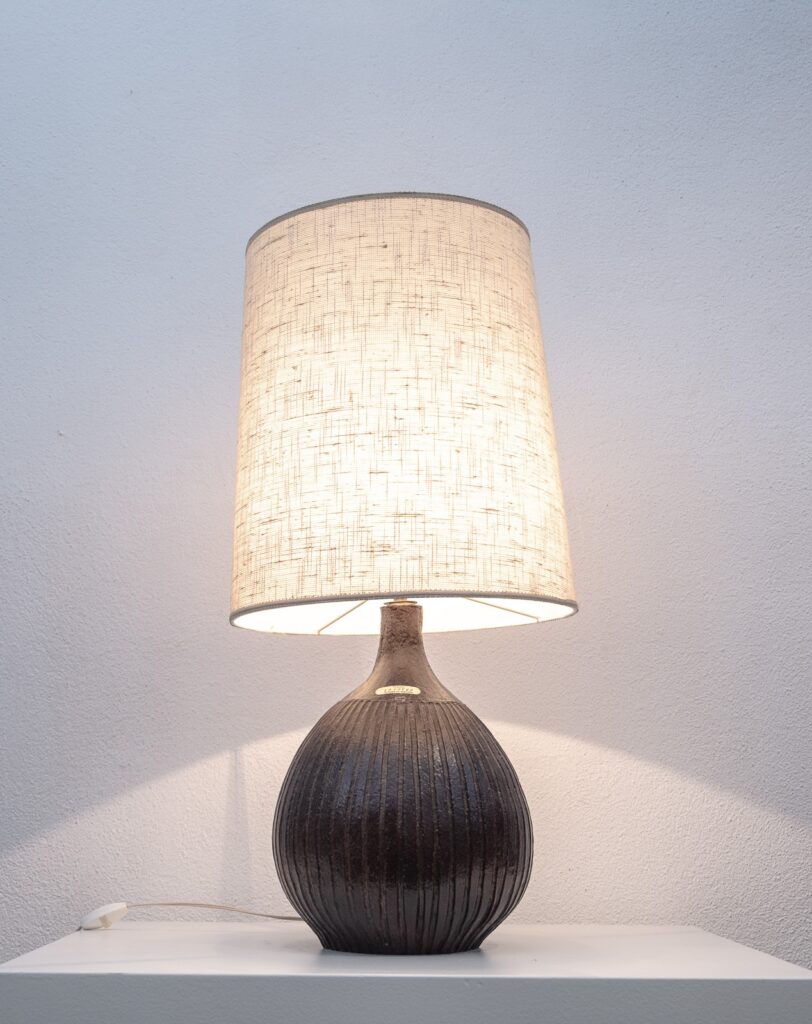1980s-Ceramic-table-lamp-by-Robert-Chiazzo10
