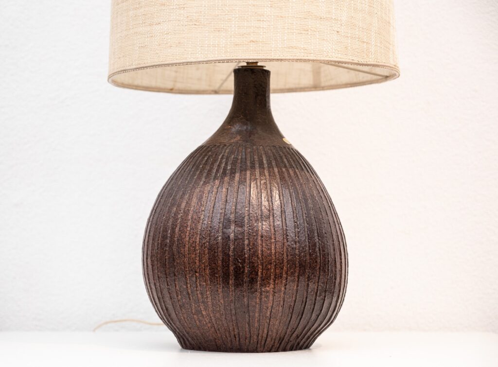 1980s-Ceramic-table-lamp-by-Robert-Chiazzo3