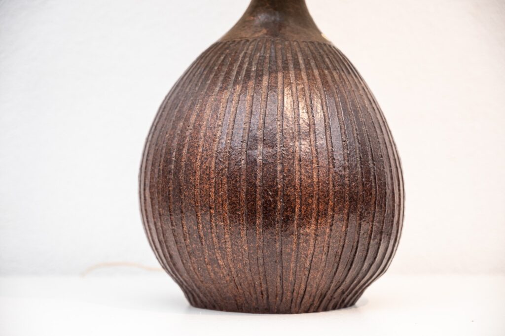 1980s-Ceramic-table-lamp-by-Robert-Chiazzo5