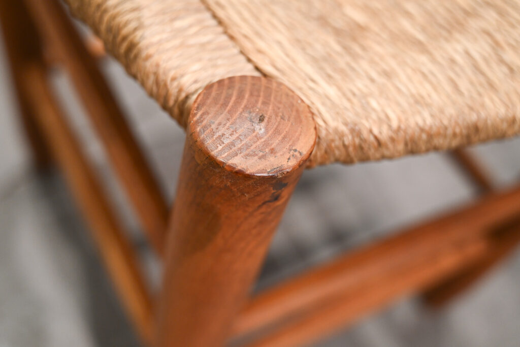 A Pair of &ldquo;Bauche&rdquo; Rush Stools, Attributed to Charlotte Perriand 01