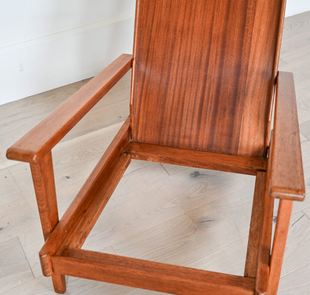 Armchair-by-Andre-Sornay-02