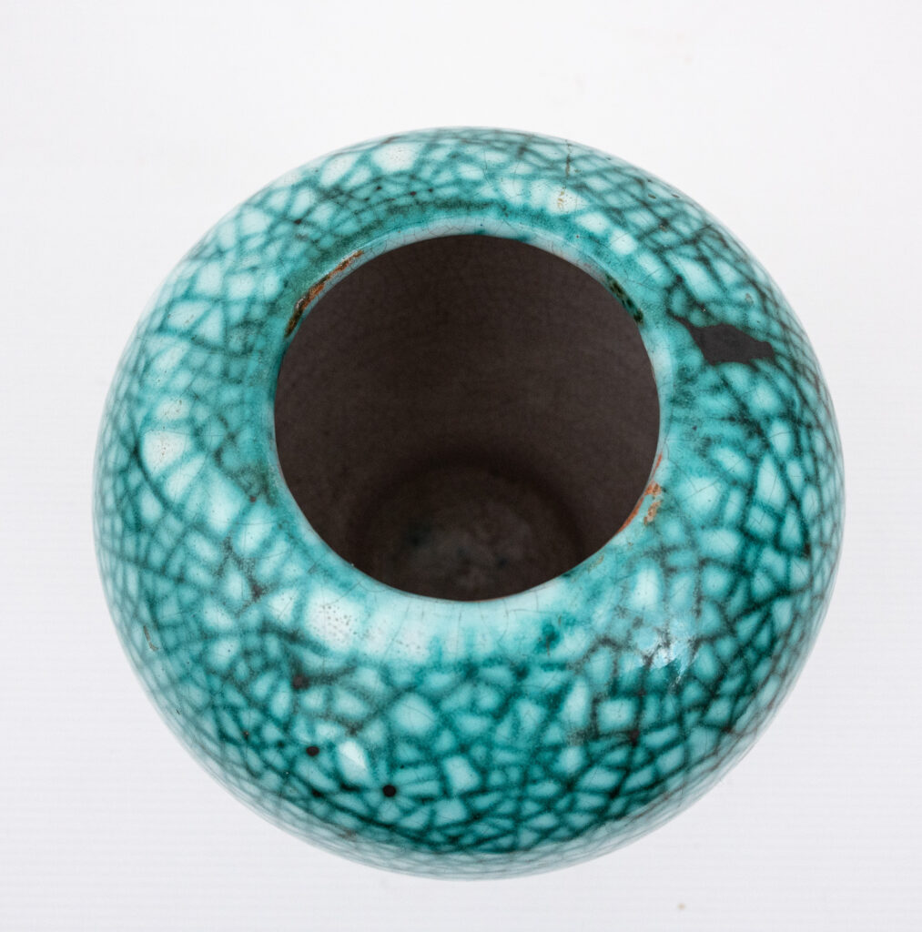 Art-deco-celadon-green-crackle-glaze-boule-shaped-vase-2
