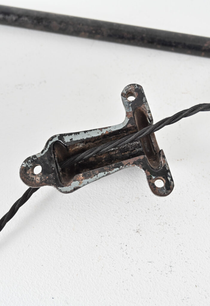 Bernard-Albin-Gras-203-model-adjustable-wall-lamp-01