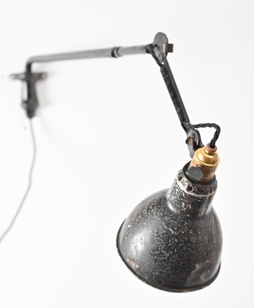 Bernard-Albin-Gras-203-model-adjustable-wall-lamp-05