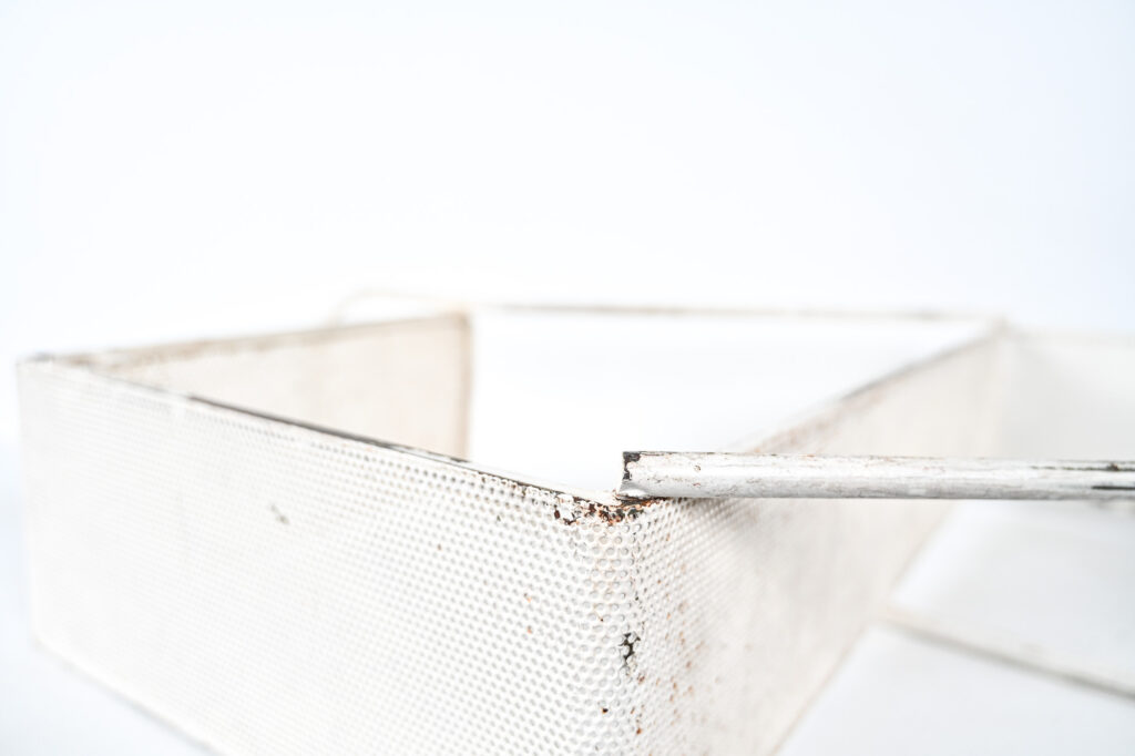 Cle-de-Sol-etagere-by-Mathieu-Mategot-04