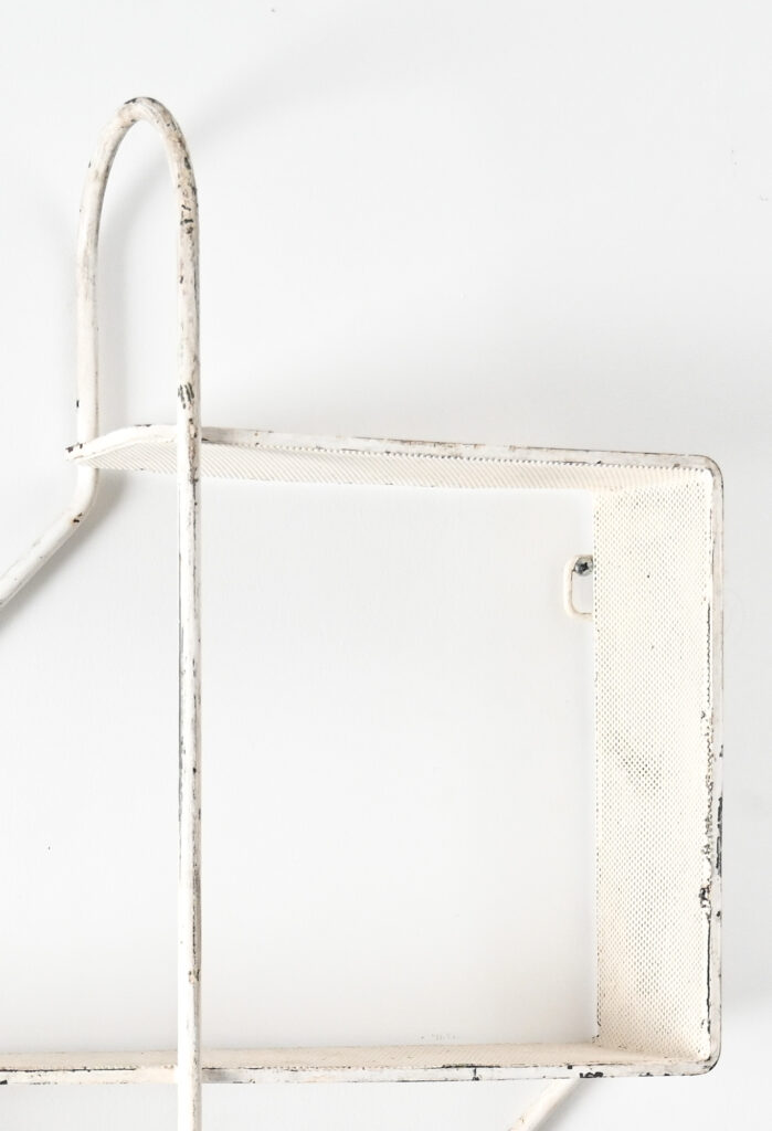 Cle-de-Sol-etagere-by-Mathieu-Mategot-16