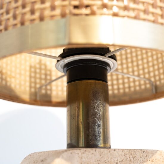 Fratelli-Mannelli-Travertine-Elephant-Table-Lamp8