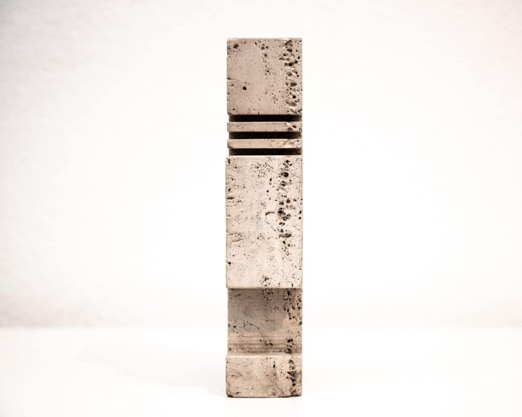 Fratelli-Mannelli-travertine-cat-circa-19705