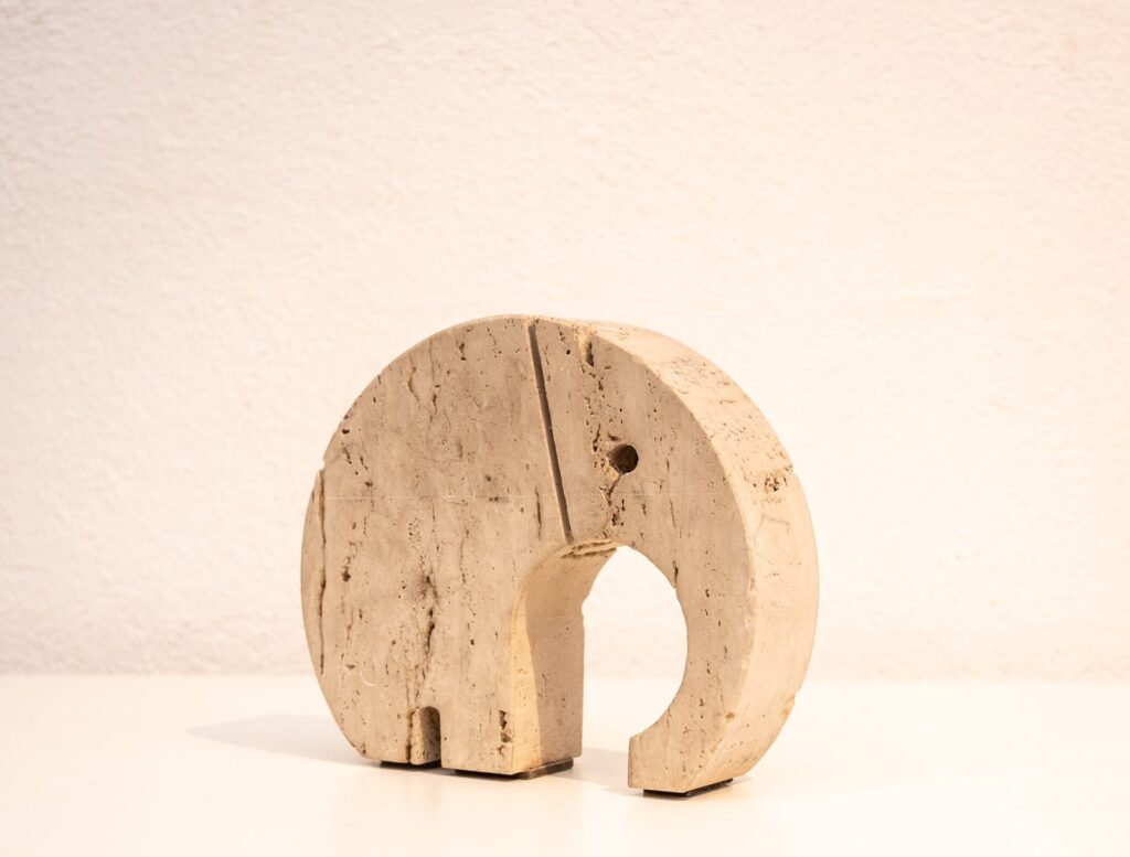 Fratelli-Mannelli-travertine-elephant-circa-19704