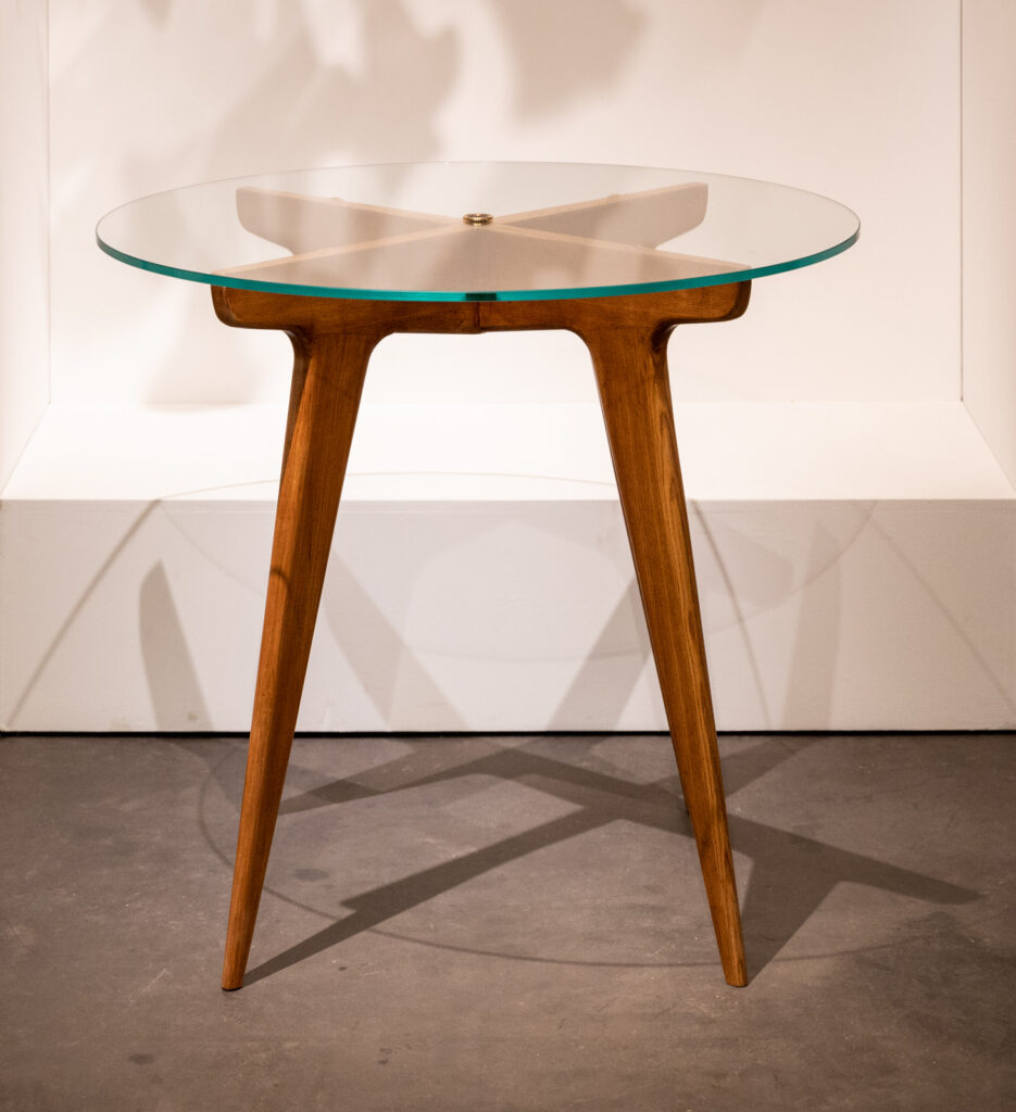 Gio-Ponti-maple-and-glass-circular-table1