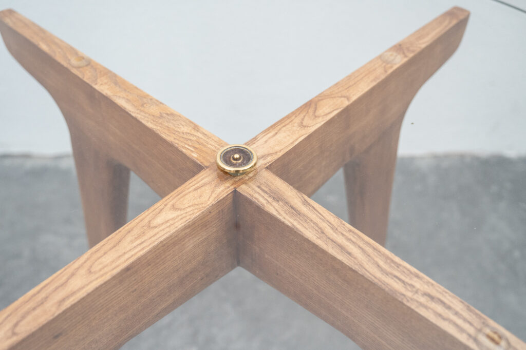 Gio-Ponti-maple-and-glass-circular-table12