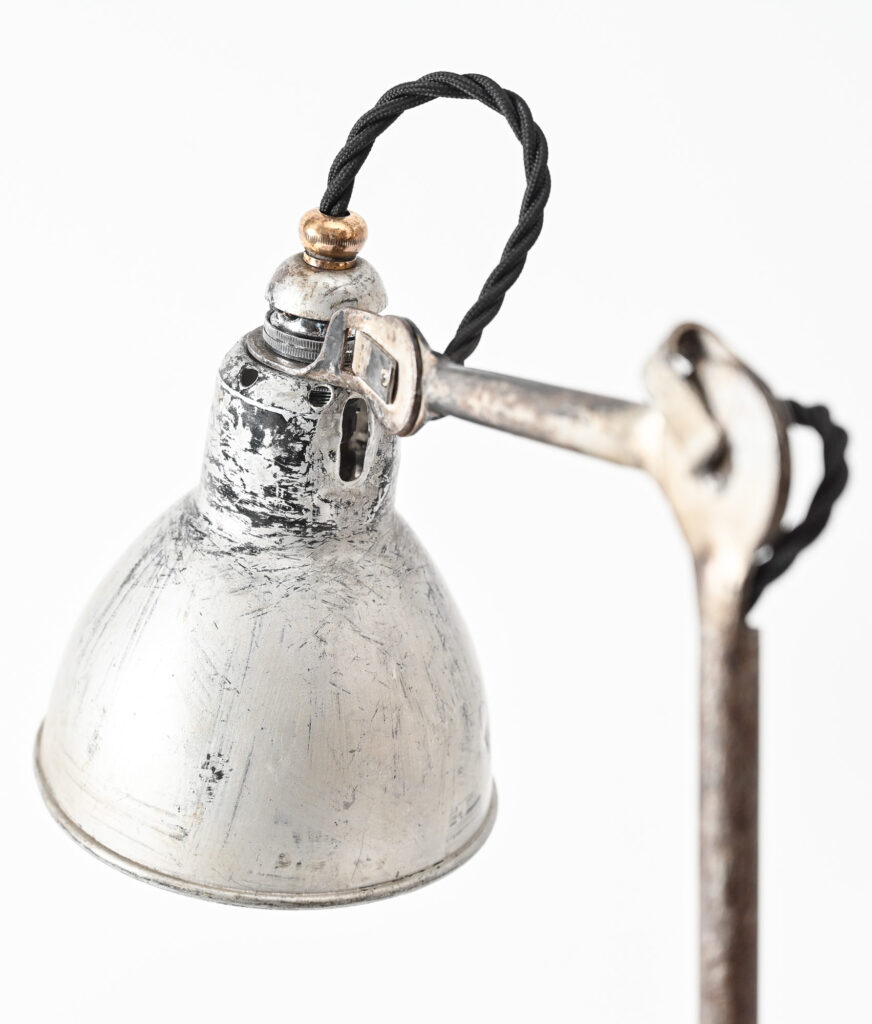 Gras-Ravel-205-model-adjustable-table-lamp-10