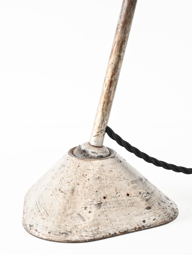 Gras-Ravel-205-model-adjustable-table-lamp-14