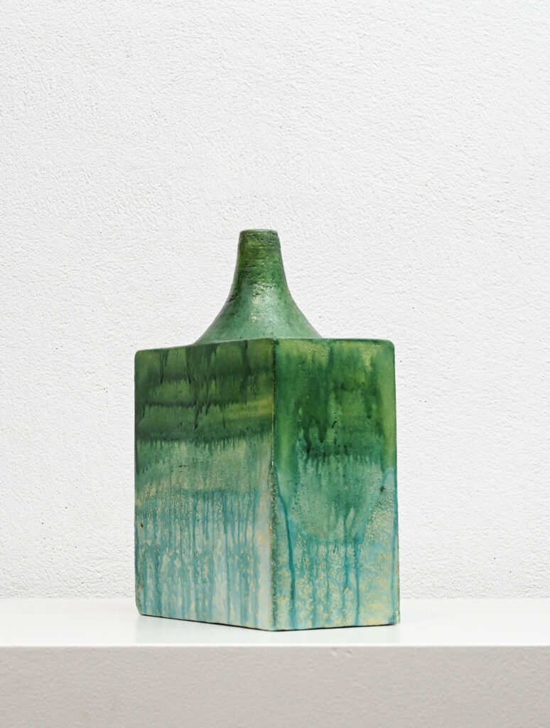 Green-square-vase-by-Marcello-Fantoni-Italy-07