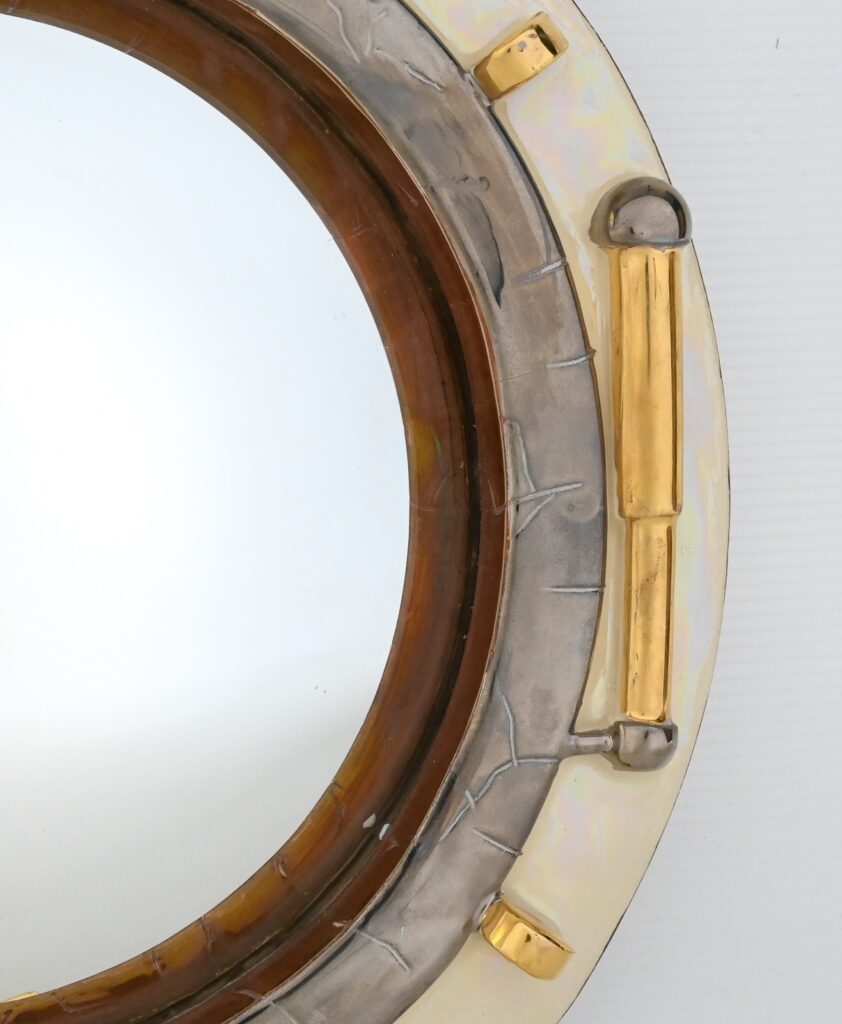 Hublot-convex-mirror-by-Renaud-Lembo2-7