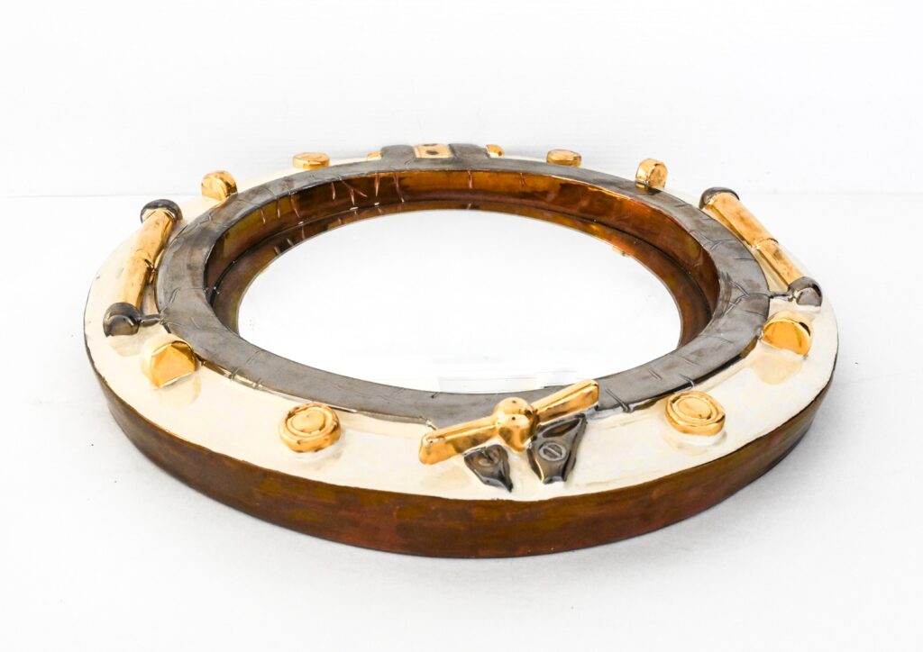 Hublot-convex-mirror-by-Renaud-Lembo2-9