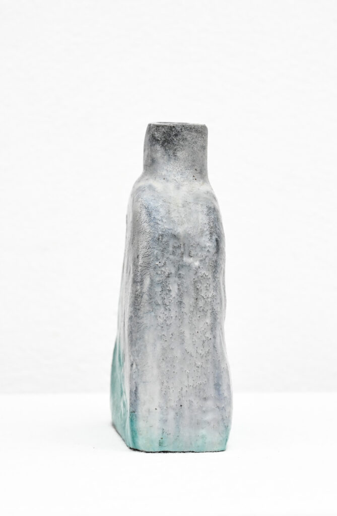 Incised-aqua-and-grey-ceramic-vase-by-Marcello-Fantoni-08